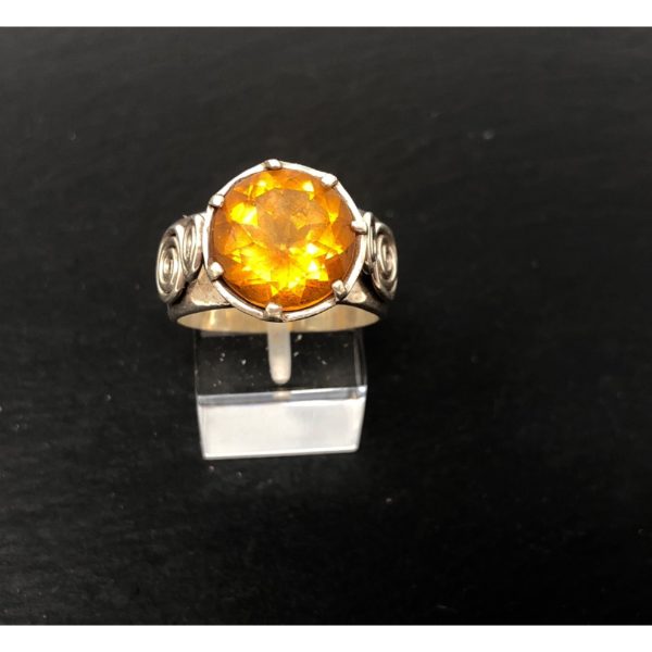 citrine-ring-swirl-silver-claw-sandrakernsjewellery