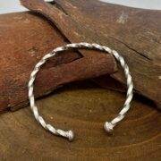 twisted-silver-bangle-bobble-front-sandrakernsjewellery